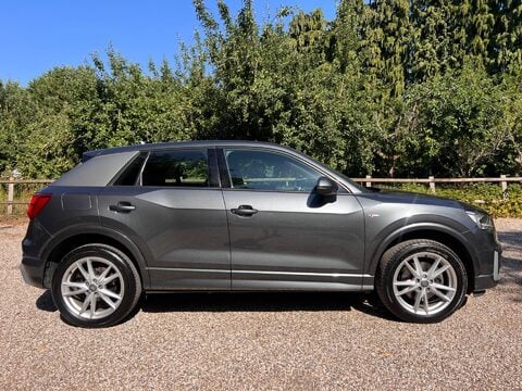 Audi Q2 1.4 TFSI CoD S line S Tronic Euro 6 (s/s) 5dr 7
