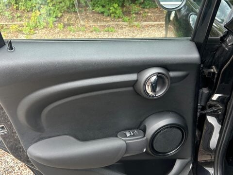 Mini Hatch 1.2 One Euro 6 (s/s) 5dr 25