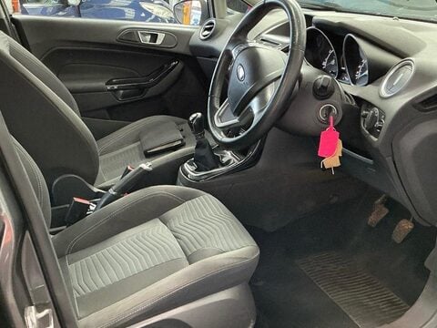 Ford Fiesta 1.25 Zetec Euro 6 5dr 6