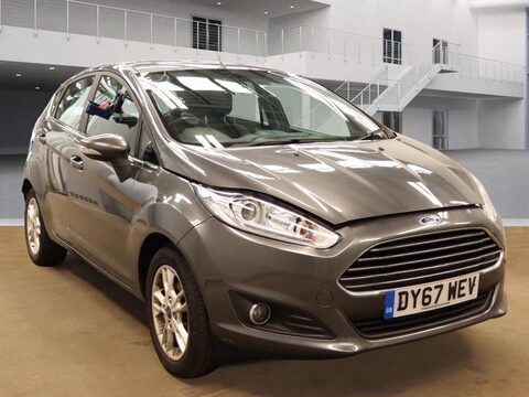 Ford Fiesta 1.25 Zetec Euro 6 5dr 1