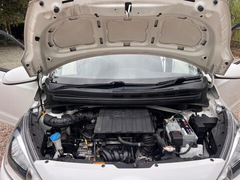 Hyundai i10 1.0 SE Euro 6 5dr 20