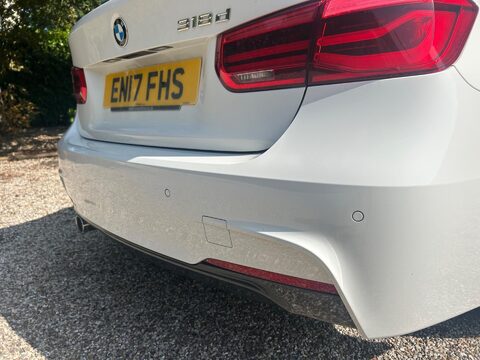 BMW 3 Series 2.0 318d M Sport Euro 6 (s/s) 4dr 42