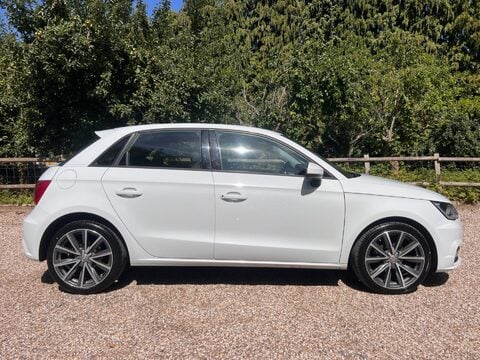 Audi A1 1.0 TFSI Sport Sportback Euro 6 (s/s) 5dr 8