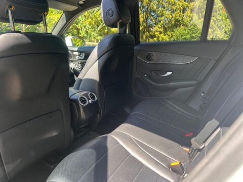 Mercedes-Benz GLC 2.0 GLC250 AMG Line (Premium) G-Tronic 4MATIC Euro 6 (s/s) 5dr 26