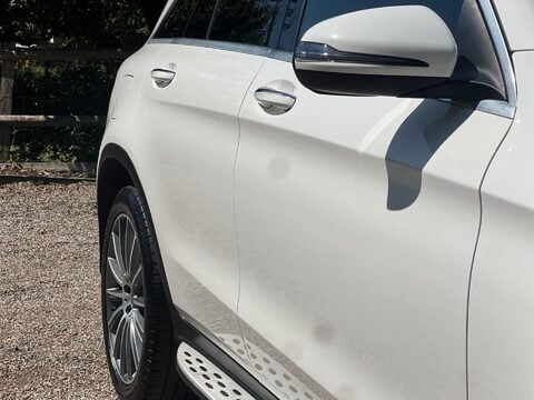 Mercedes-Benz GLC 2.0 GLC250 AMG Line (Premium) G-Tronic 4MATIC Euro 6 (s/s) 5dr 70