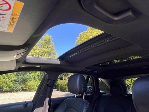 Mercedes-Benz GLC 2.0 GLC250 AMG Line (Premium) G-Tronic 4MATIC Euro 6 (s/s) 5dr 72