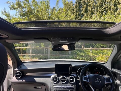 Mercedes-Benz GLC 2.0 GLC250 AMG Line (Premium) G-Tronic 4MATIC Euro 6 (s/s) 5dr 74