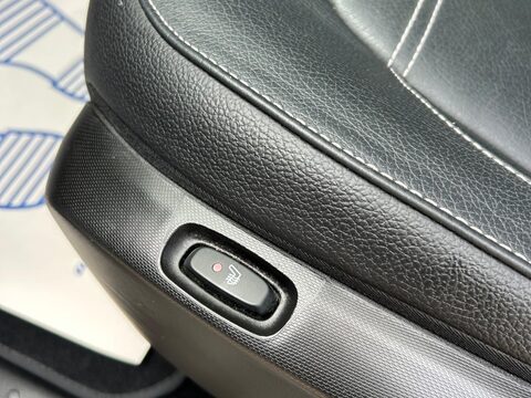 Smart Forfour 0.9T Prime (Premium Plus) Twinamic Euro 6 (s/s) 5dr 28