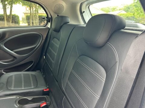 Smart Forfour 0.9T Prime (Premium Plus) Twinamic Euro 6 (s/s) 5dr 26