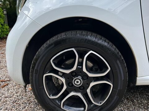 Smart Forfour 0.9T Prime (Premium Plus) Twinamic Euro 6 (s/s) 5dr 36
