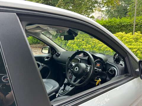 Smart Forfour 0.9T Prime (Premium Plus) Twinamic Euro 6 (s/s) 5dr 14
