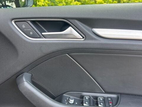 Audi A3 1.5 TFSI CoD Black Edition Sportback Euro 6 (s/s) 5dr 33