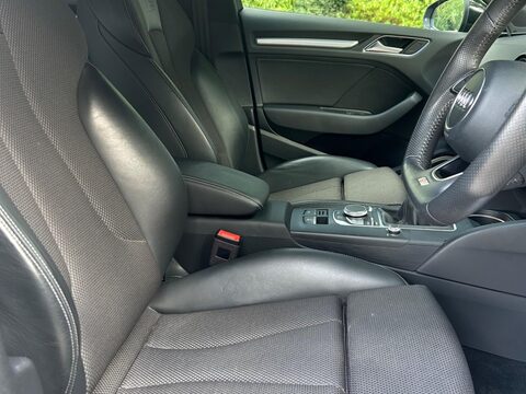 Audi A3 1.5 TFSI CoD Black Edition Sportback Euro 6 (s/s) 5dr 50