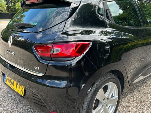 Renault Clio 1.5 dCi Dynamique MediaNav Euro 5 (s/s) 5dr 11