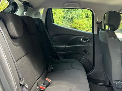 Renault Clio 1.5 dCi Dynamique MediaNav Euro 5 (s/s) 5dr 16