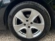 Renault Clio 1.5 dCi Dynamique MediaNav Euro 5 (s/s) 5dr 27