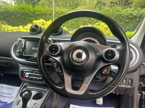 Smart Forfour 0.9T Urbanshadow Twinamic Euro 6 (s/s) 5dr 19