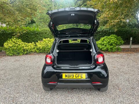 Smart Forfour 0.9T Urbanshadow Twinamic Euro 6 (s/s) 5dr 43
