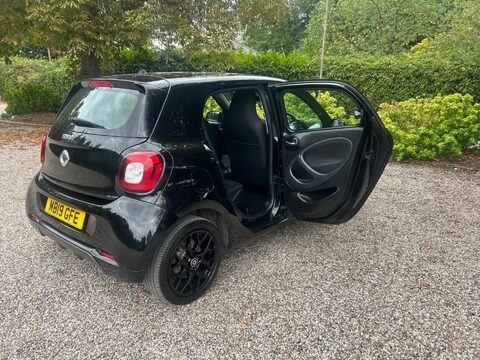Smart Forfour 0.9T Urbanshadow Twinamic Euro 6 (s/s) 5dr 12