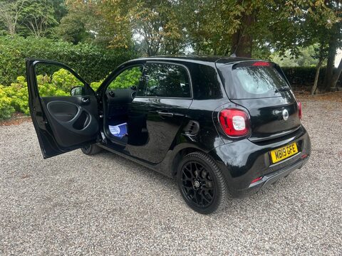 Smart Forfour 0.9T Urbanshadow Twinamic Euro 6 (s/s) 5dr 7