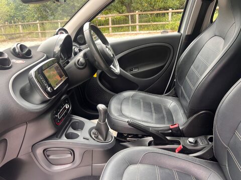 Smart Forfour 1.0 Prime (Premium Plus) Euro 6 (s/s) 5dr 38