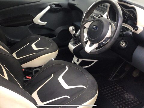 Ford Ka 1.2 Zetec Black Edition Euro 6 (s/s) 3dr 6