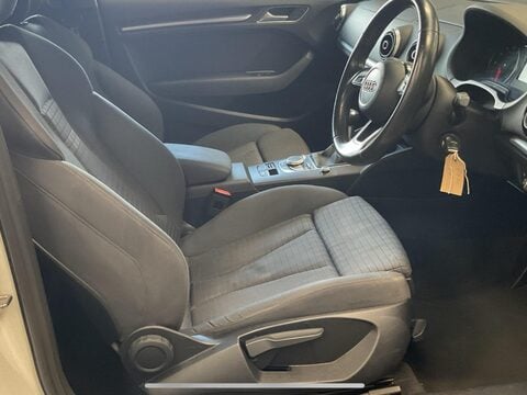 Audi A3 1.0 TFSI Sport Euro 6 (s/s) 3dr 7
