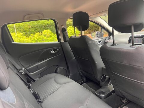Renault Clio 1.5 dCi Dynamique S Nav Euro 6 (s/s) 5dr 17