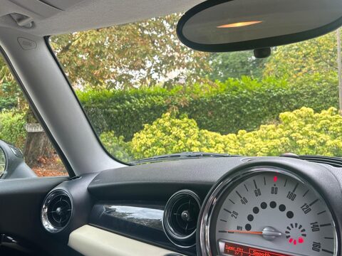 Mini Clubman 1.6 Cooper Steptronic Euro 4 5dr 16