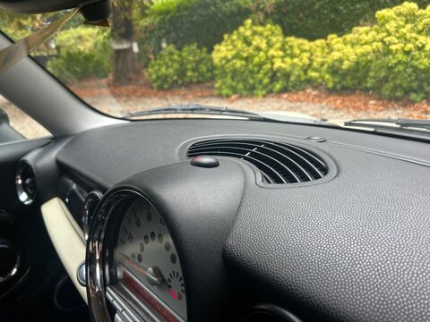Mini Clubman 1.6 Cooper Steptronic Euro 4 5dr 53