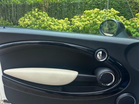Mini Clubman 1.6 Cooper Steptronic Euro 4 5dr 30