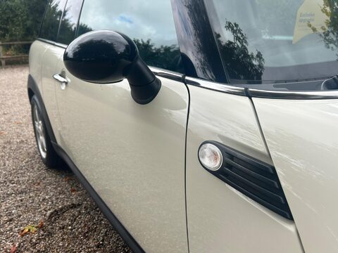 Mini Clubman 1.6 Cooper Steptronic Euro 4 5dr 35