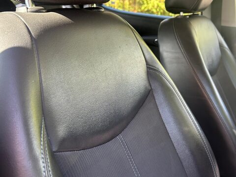 Vauxhall Viva 1.0i SL Euro 6 5dr 14