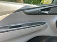 Vauxhall Viva 1.0i SL Euro 6 5dr 25