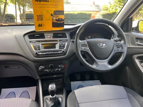 Hyundai i20 1.2 SE Euro 6 5dr 10