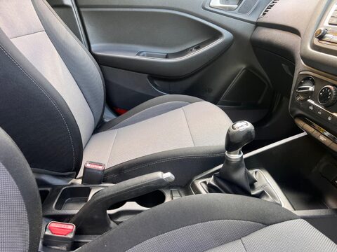 Hyundai i20 1.2 SE Euro 6 5dr 39