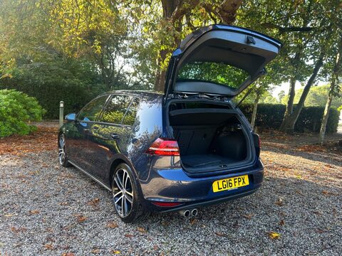 Volkswagen Golf 2.0 TDI BlueMotion Tech GTD DSG Euro 6 (s/s) 5dr 10