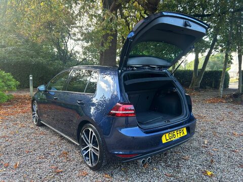 Volkswagen Golf 2.0 TDI BlueMotion Tech GTD DSG Euro 6 (s/s) 5dr 7