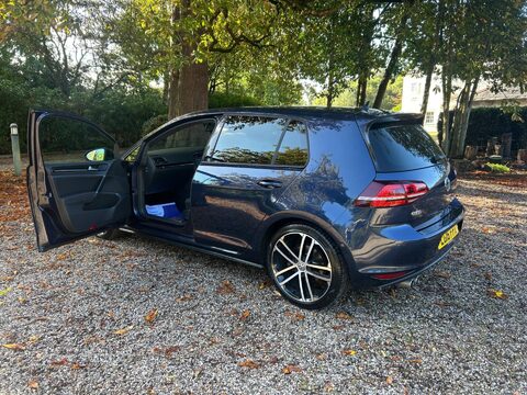 Volkswagen Golf 2.0 TDI BlueMotion Tech GTD DSG Euro 6 (s/s) 5dr 9