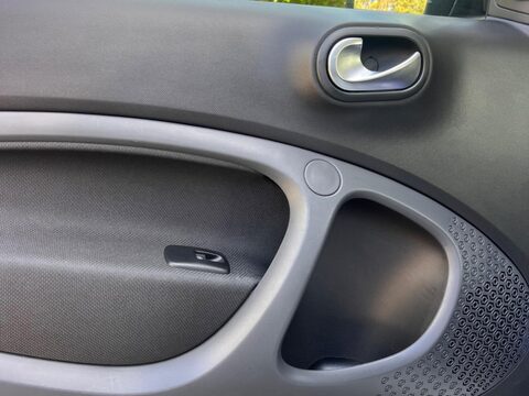 Smart Fortwo Coupe 1.0 Prime (Premium) Cabriolet Twinamic Euro 6 (s/s) 2dr 27