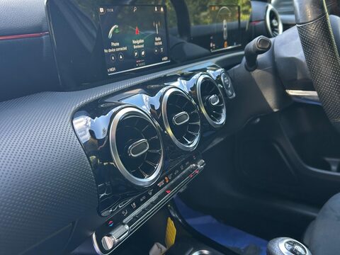 Mercedes-Benz A Class 1.3 A180 AMG Line Euro 6 (s/s) 5dr 14