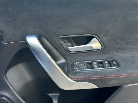 Mercedes-Benz A Class 1.3 A180 AMG Line Euro 6 (s/s) 5dr 26