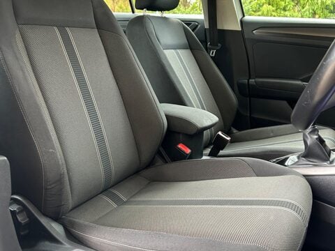Volkswagen T-Roc 1.0 TSI SE Euro 6 (s/s) 5dr 14