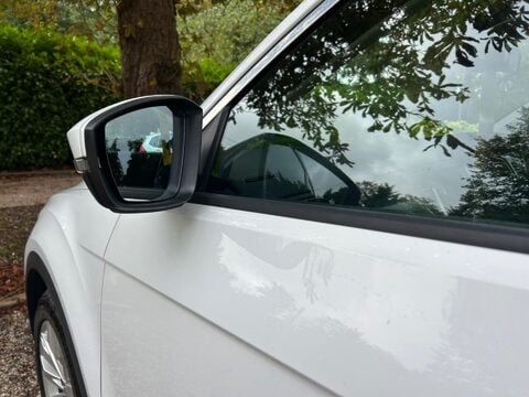 Volkswagen T-Roc 1.0 TSI SE Euro 6 (s/s) 5dr 38