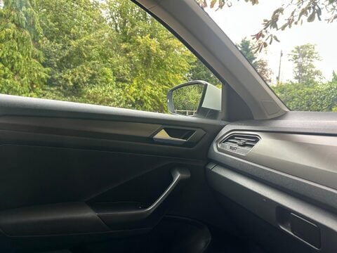 Volkswagen T-Roc 1.0 TSI SE Euro 6 (s/s) 5dr 63