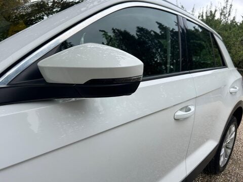 Volkswagen T-Roc 1.0 TSI SE Euro 6 (s/s) 5dr 37