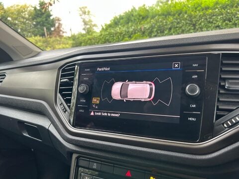 Volkswagen T-Roc 1.0 TSI SE Euro 6 (s/s) 5dr 32