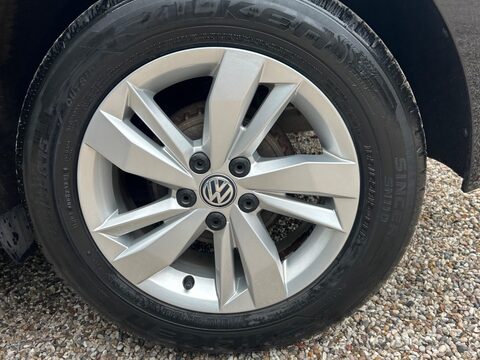 Volkswagen Polo 1.0 SE Euro 6 (s/s) 5dr 24