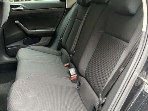 Volkswagen Polo 1.0 SE Euro 6 (s/s) 5dr 16