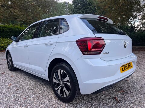 Volkswagen Polo 1.0 TSI SE Tech Edition Euro 6 (s/s) 5dr 4